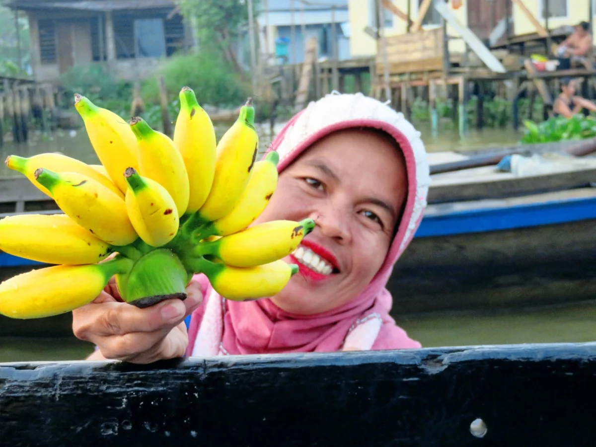 Imagen de Mujeres del río Martapura, alma y fuerza del Mercado Flotante de Banjarmasin 11 Imagen de Mujeres del río Martapura, alma y fuerza del Mercado Flotante de Banjarmasin