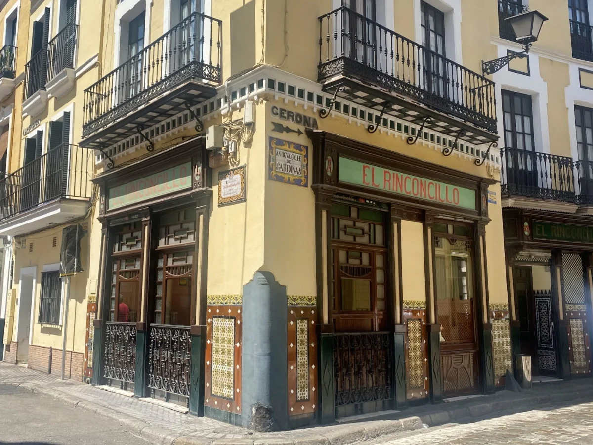 Imagen de Sevilla para comérsela: 10 platos que definen el alma andaluza