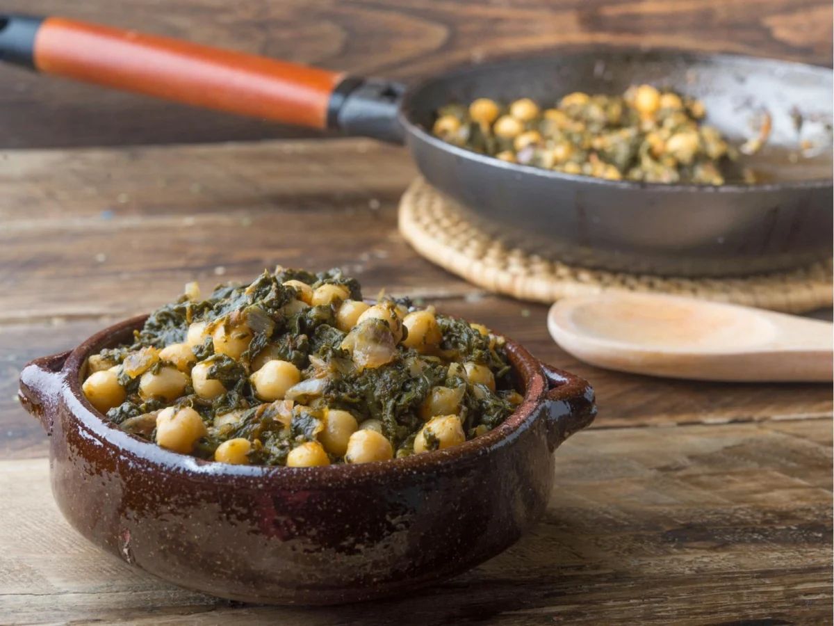 Imagen de Sevilla para comérsela: 10 platos que definen el alma andaluza