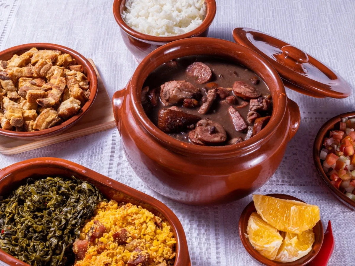 Imagen de Feijoada: historia, sabor y viaje al corazón gastronómico de Brasil