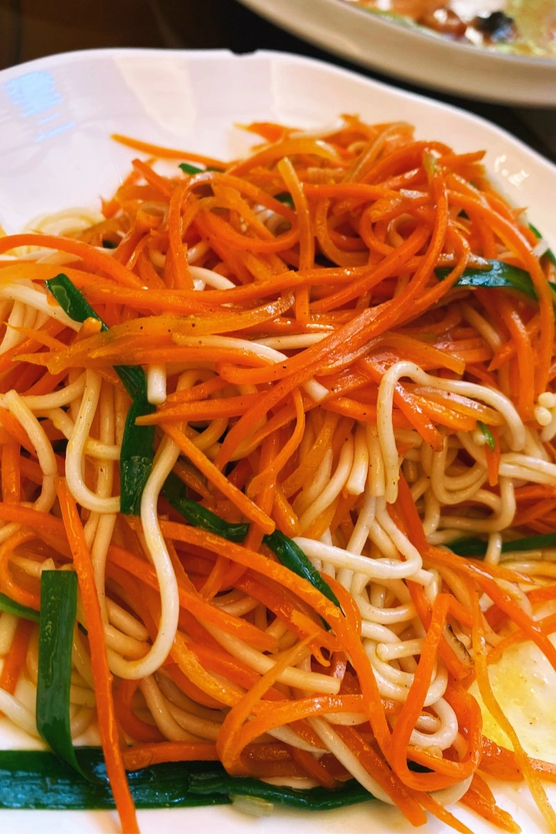 Imagen de De Pekín a Turpan: cien platos para entender China a bocados