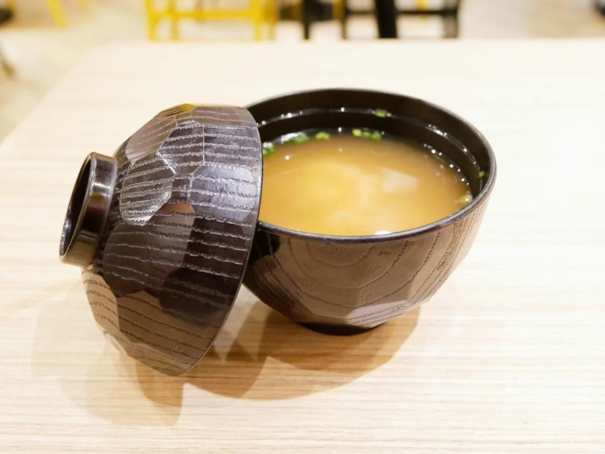 Imagen de Del consomé al dashi: los caldos que nos devuelven a la vida