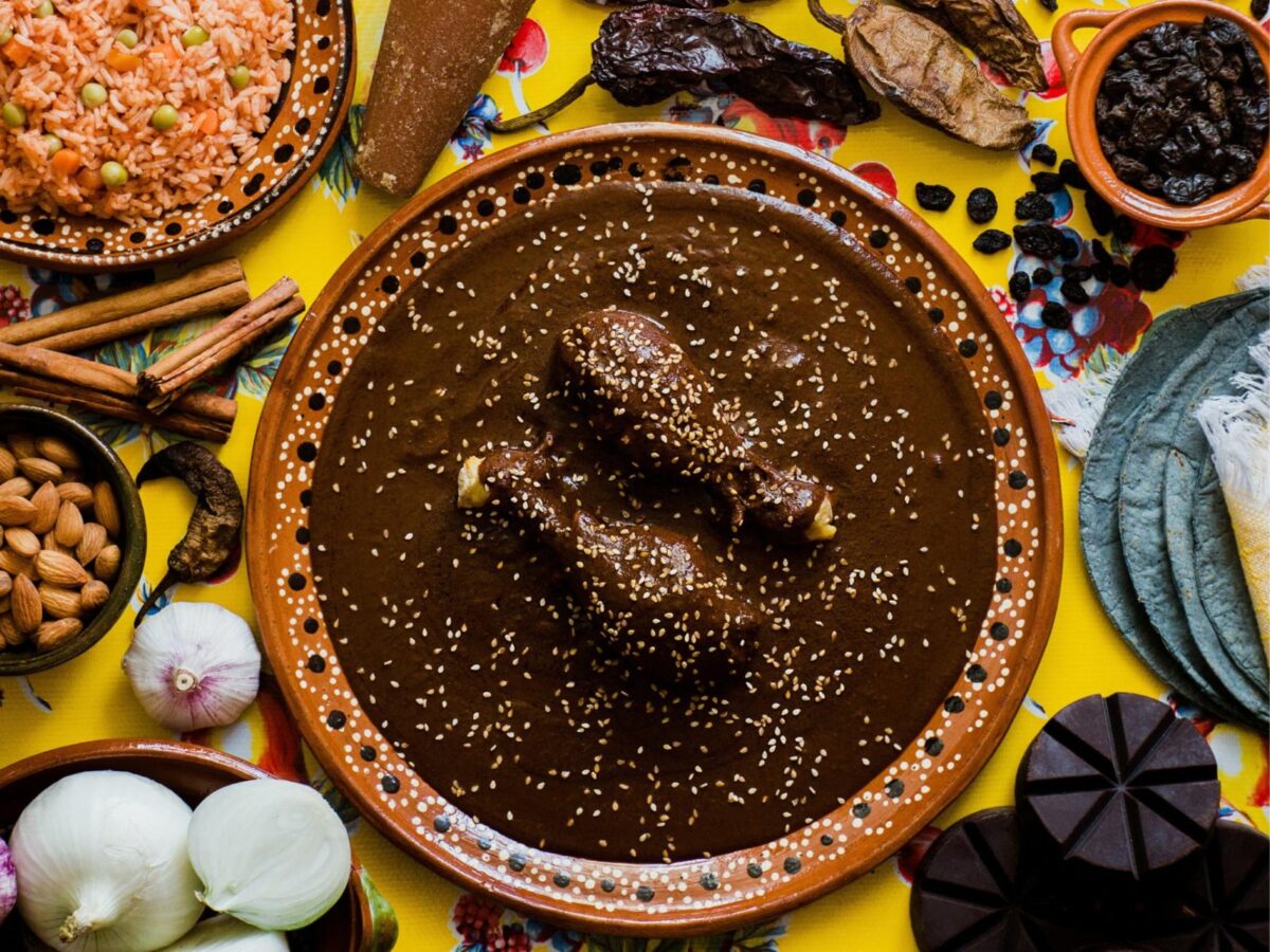 Imagen de Del tapeo al pelinti: cien palabras gastronómicas del mundo intraducibles